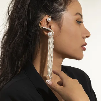 Retro dizajn biserne naušnice s dugom kićanka temperamentna metalna S-mrežna stezaljka za uši za žene