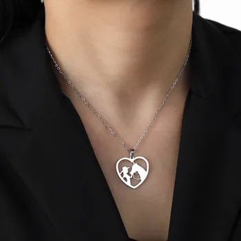 Skyrim Horse Girl Ogrlica sa privjesak u obliku srca, donje ogrlicu s lanca na vratu, od nehrđajućeg čelika, modni nakit, rođendanski poklon za ljubitelj konja